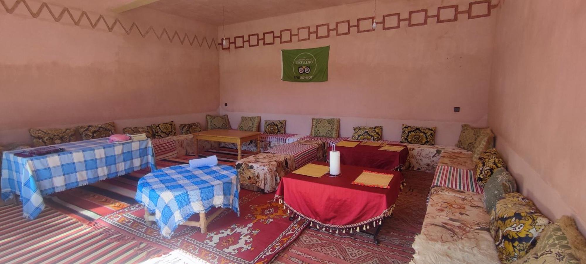 Ecolodge Miss Rose Chez La Famille Boumalne Exterior foto
